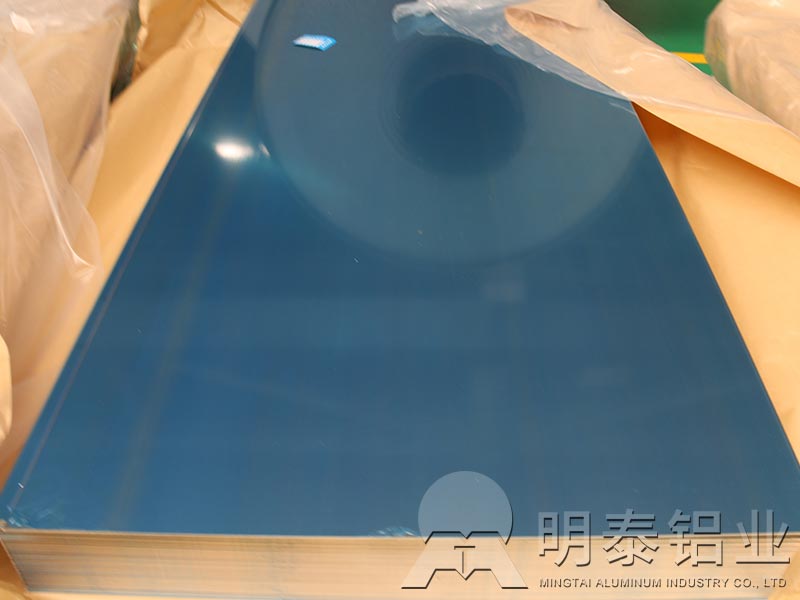 车厢用铝板厂家_5系铝合金硬度高、耐磨损，受到货车全铝车厢亲赖